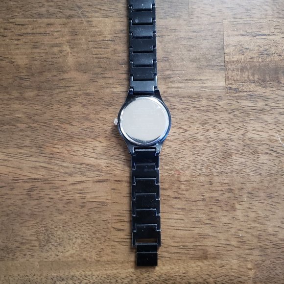 Black and White watch - Picture 4 of 4